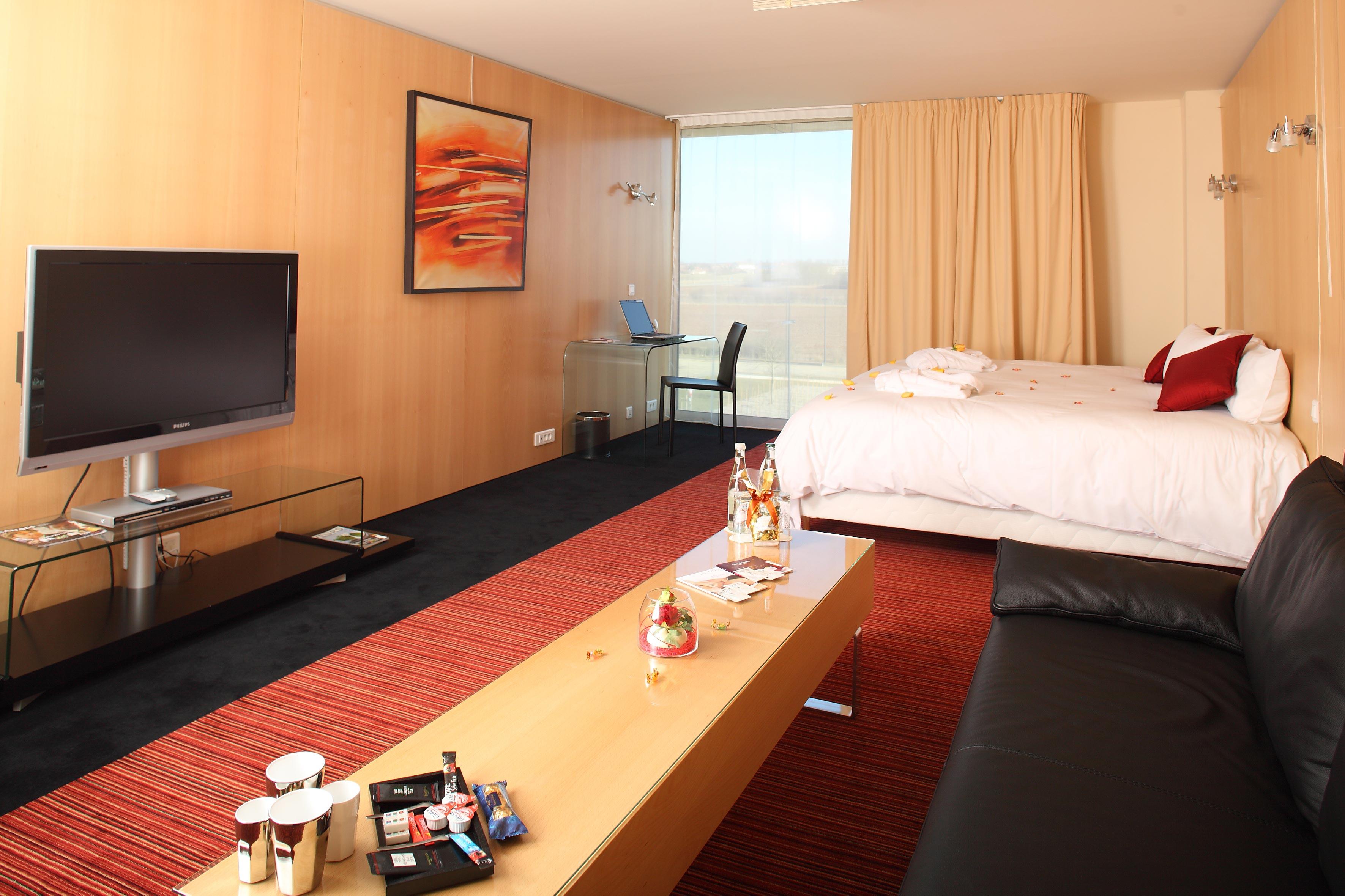 Apart-hotel Residhome Paris Senart 4*