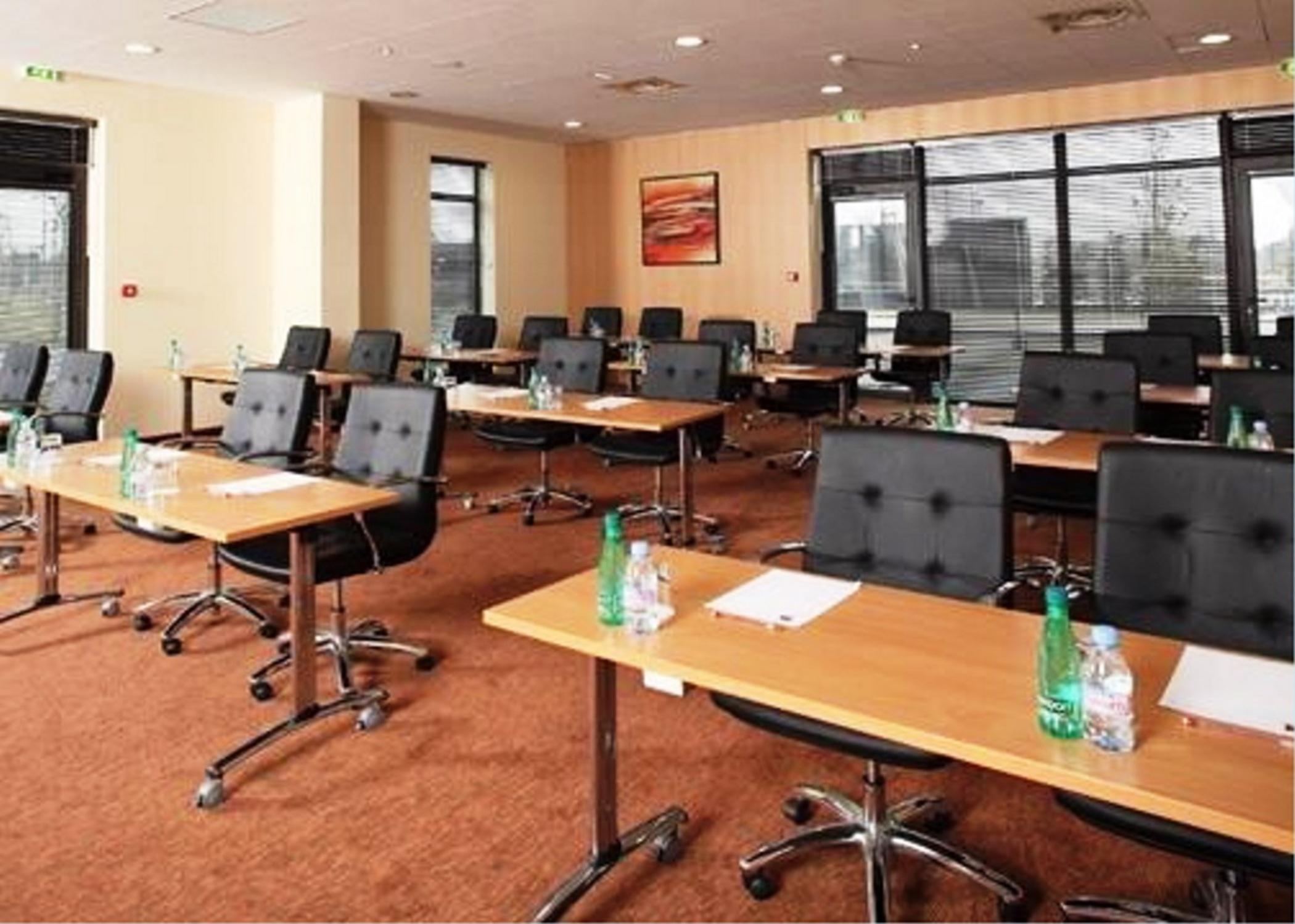 Residhome Paris Sénart Apartahotel